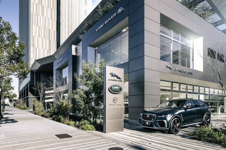 ジャガー・ランドローバーのSVモデルに特化した「SVスペシャリストセンター」が全国8拠点で展開される。