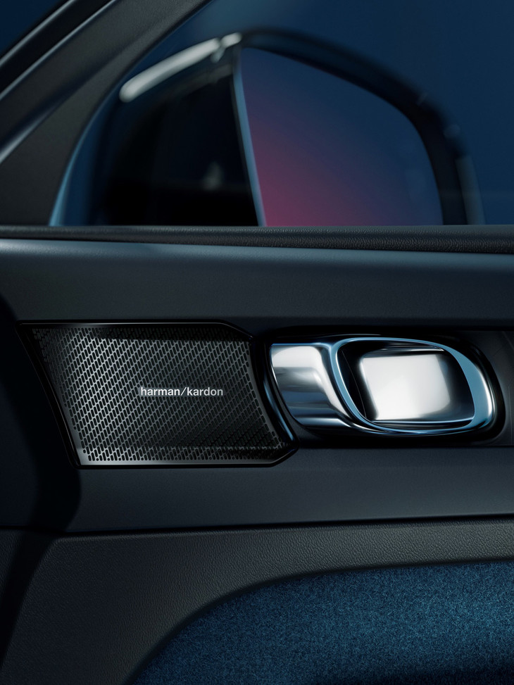 ボルボC40リチャージ（インテリア）