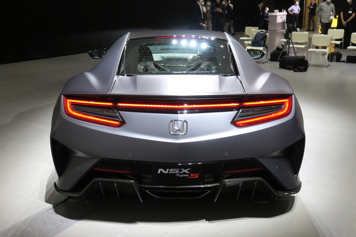 ホンダNSXタイプS（リアビュー）