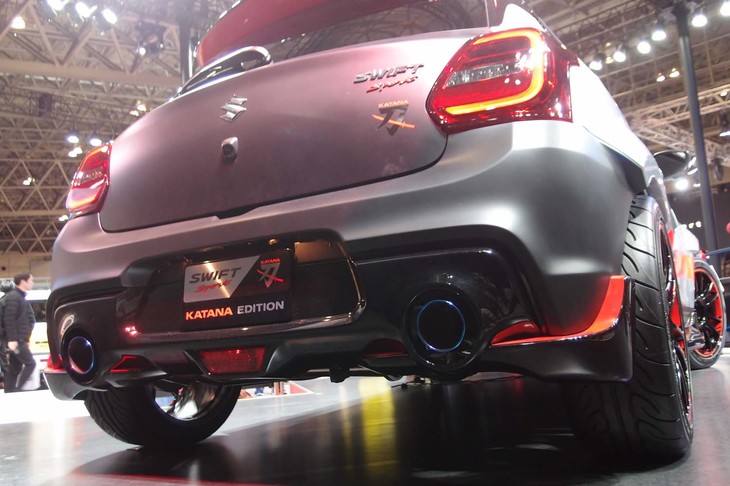 スズキ・スイフトスポーツ カタナエディション