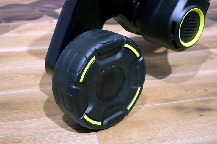 スズキ・モクバ