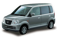 三菱、軽自動車「eKクラッシィ」発売