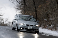 ボルボV70R（4WD/6AT）【試乗記】