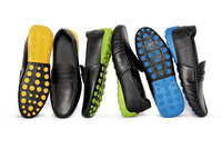 ゴンミーニのソールにはランボルギーニの車体色が反映されている。イタリア国内価格は付加価値税込みで650ユーロ。（写真：Automobili Lamborghini）