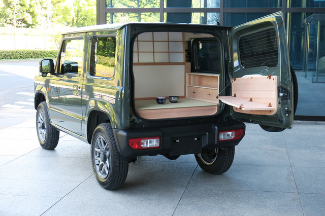 スズキ・ジムニー『動く茶室』（Kiwakoto CRAFT-CAR） 内装・外装など