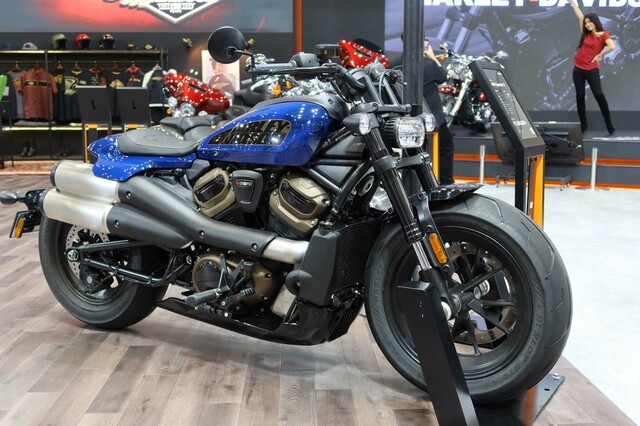 東京モーターサイクルショー2023（ハーレーダビッドソン） 内装・外装