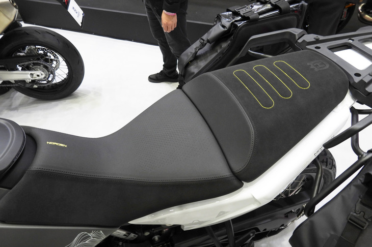 ハスクバーナ・ノーデン901エクスペディション