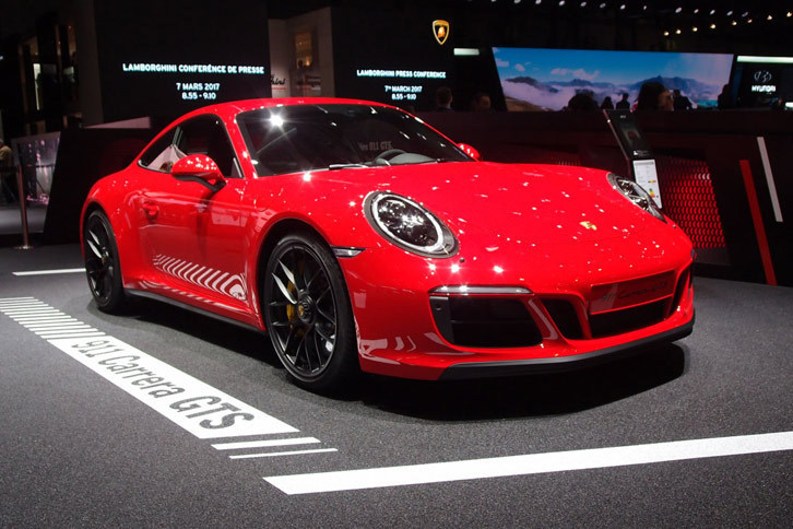 ポルシェ911カレラGTS