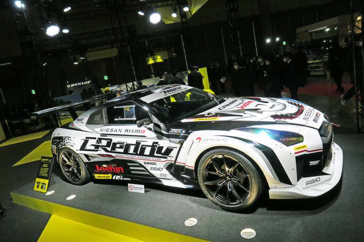 「ダンロップSP SPORT MAXX GT600」を装着した「TRUST GReddy 35RX SPEC-D」。