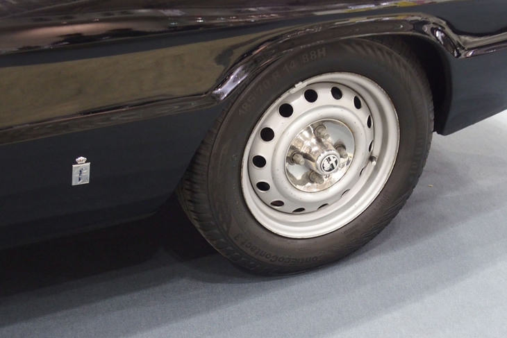 アルファ・ロメオ・スパイダー デュエット1300ジュニア（1969年）／Auto Alpha-1