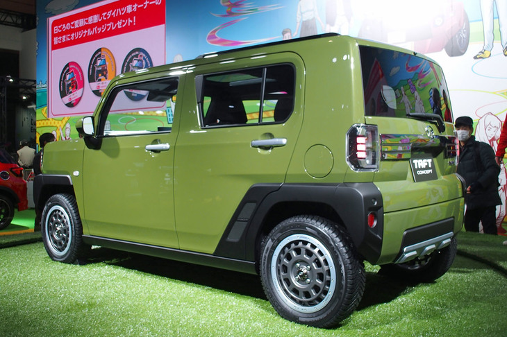「タフト コンセプト」のリアビュー。樹脂フェンダーの上部をえぐることで、フェンダーを立派に見せている。