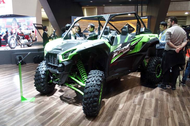日本で初披露された海外向けモデル「TERYX KRX 1000」。北米を中心に人気の高いスポーツ用オフロード四輪モデルだ。