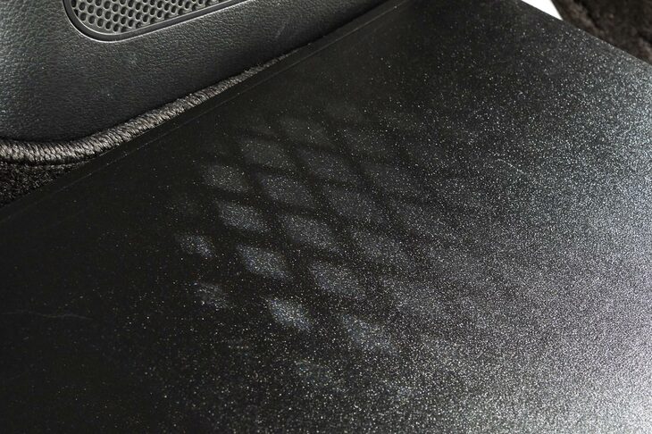 日産リーフB7 G用品装着車（フロントフロアプロジェクションイルミネーション）