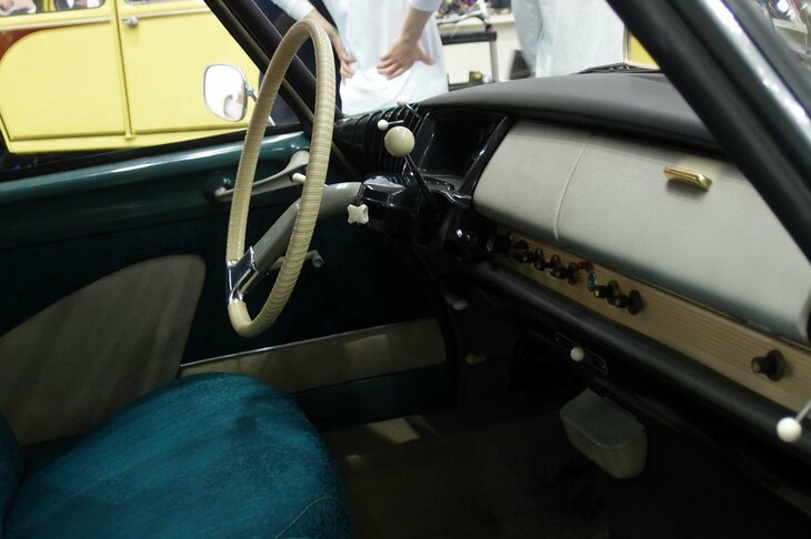 シトロエンID19（1961年）／アウトニーズ