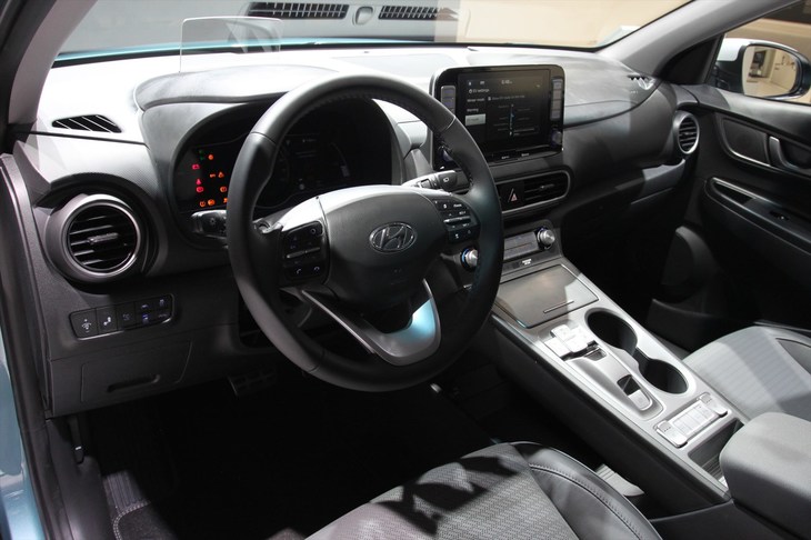 ヒュンダイ・コナ エレクトリック（コックピット周辺部）