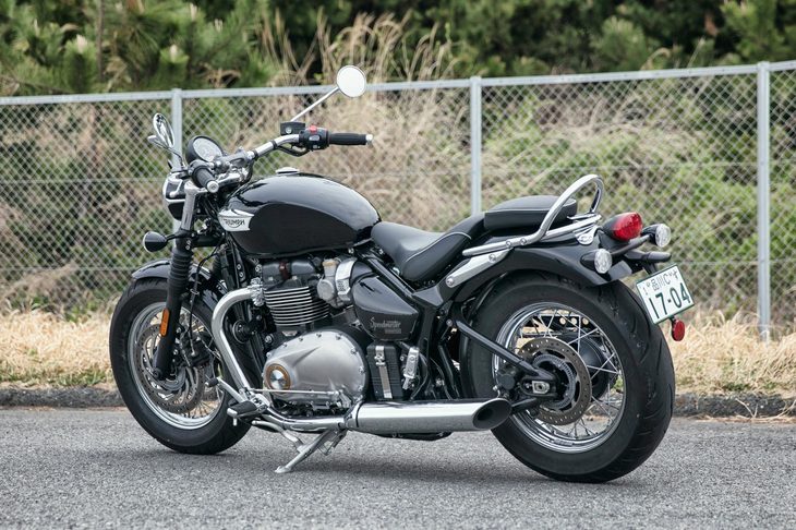 ボディーサイズ：全長×全幅×全高＝--×770×1040mm
	ホイールベース：1510mm
	重量：245.5kg
	エンジン：1200cc 水冷4ストローク 直列2気筒 SOHC 2バルブ
	最高出力：77ps（57kW）/6100rpm
	最大トルク：106Nm（10.8kgm）/4000rpm
	価格：170万5000円