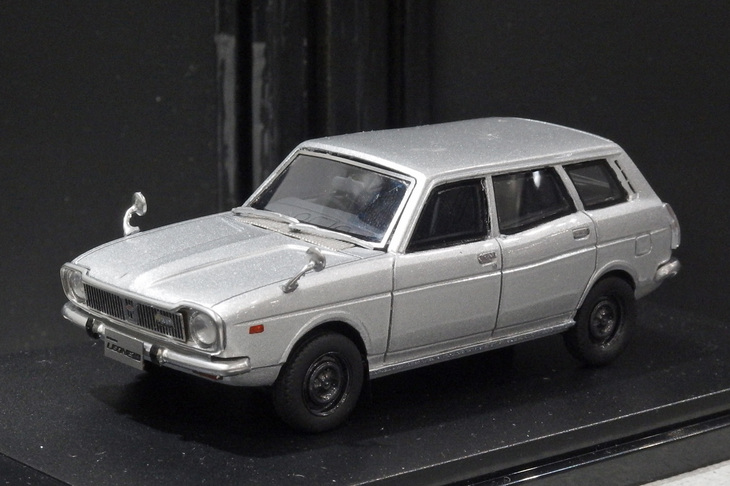 「これまでモデルに恵まれなかった日本車をモデル化する」をコンセプトに掲げた、1/43レジン製ハンドメイドミニカーのブランドであるハイ・ストーリーの「スバル・レオーネ エステートバン4WD」。価格は9800円で発売時期未定。