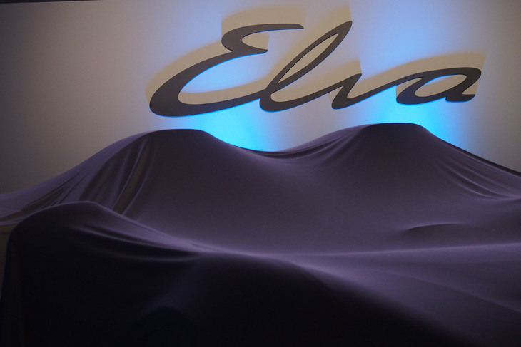 2020年12月3日、東京・六本木において開催された「マクラーレン・エルヴァ」発表イベントの様子。