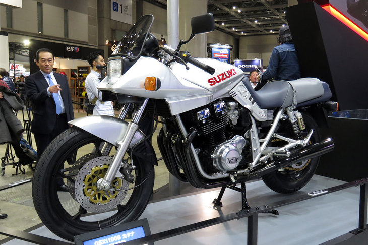 スズキGSX1100Sカタナ（2000年モデル）