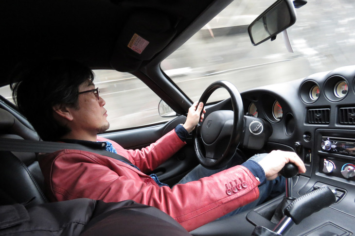 『webCG』でもおなじみのモータージャーナリスト・山田弘樹さん。