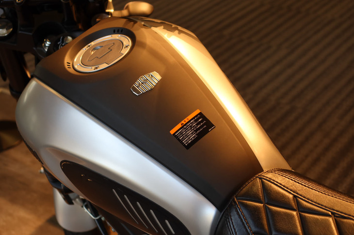 ヤマハXSR125 ABS（アクセサリー装着車）