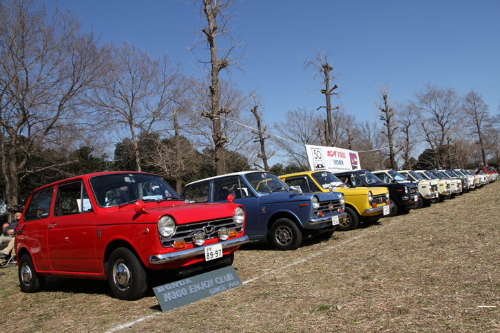 ホンダN360エンジョイクラブのメンバーを中心に「N360」シリーズが18台、派生モデルである軽トラックの「TN-V」と「バモスホンダ」が1台ずつエントリーした。
