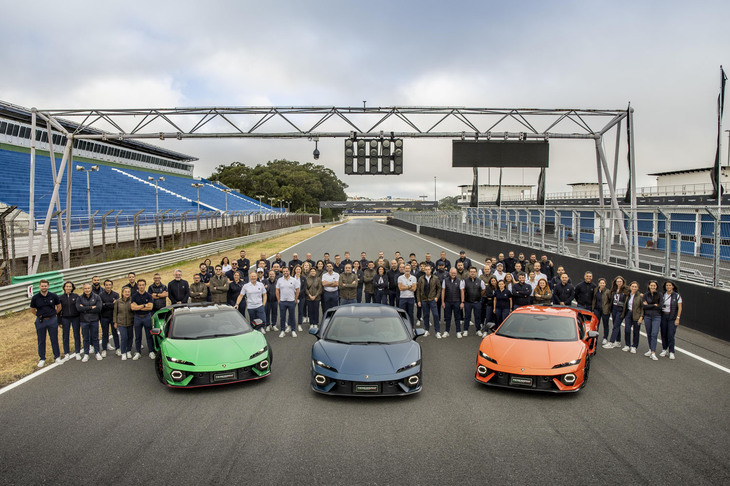 アウトモビリ・ランボルギーニは、2014年以来13年連続で「イタリア優良企業」の認定を受けた。写真は2024年8月に発表された「ランボルギーニ・テメラリオ」。