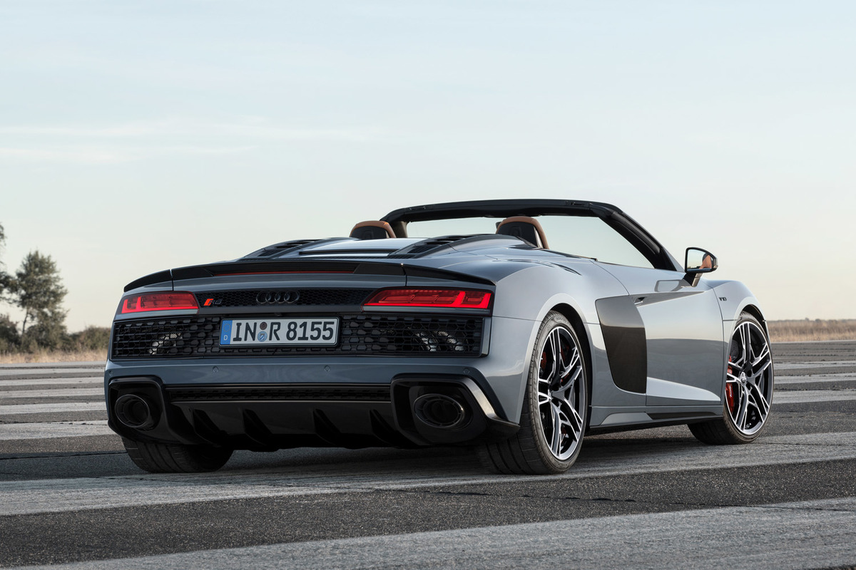 アウディが「R8」を一部改良 最高出力620PS／最大トルク580N・mに性能