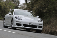 ポルシェ・パナメーラS E-ハイブリッド（FR/8AT）【短評】