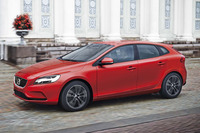 お得な価格設定が魅力の「ボルボV40 T3ナビエディション」発売