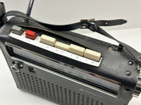 明快かつ、しっかりとした操作感のボタン類。