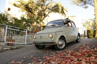 実用本位で購入した「500」だったが、ふたりにとっては青春時代を回想する、よきアイテムにもなった。