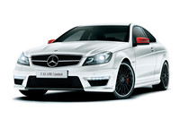 「C63 AMG」によりスポーティーな特別限定車