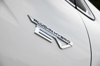 三菱が「エクリプス クロス」のデザインを一新　プラグインハイブリッドモデルも追加設定の画像