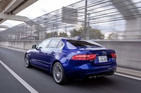 試乗を行った「XE」の認定中古車は、わずか3148kmという走行距離。まるで新車のようなコンディションだった。