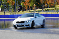 第610回：“滑らせる歓び”を会得せよ！ 都心にほど近いBMWのブランド発信拠点でドリフト講座を受ける