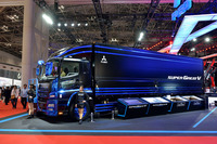 三菱ふそうの大型トラックを体感の画像