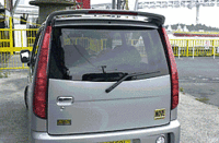 クリックするとシートが折りたたまれるさまが見られます。