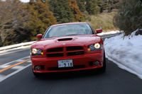 ダッジ・チャージャー SRT8（FR/5AT）【ブリーフテスト】の画像
