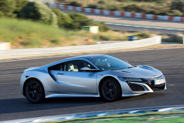 第11回：驚愕の“458ハイブリッド” 【カーマニア人間国宝への道】 - webCG