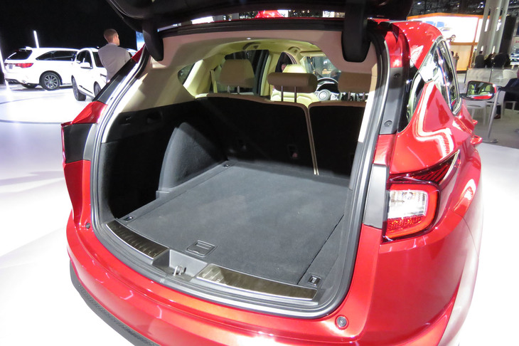 アキュラRDX（ラゲッジルーム）