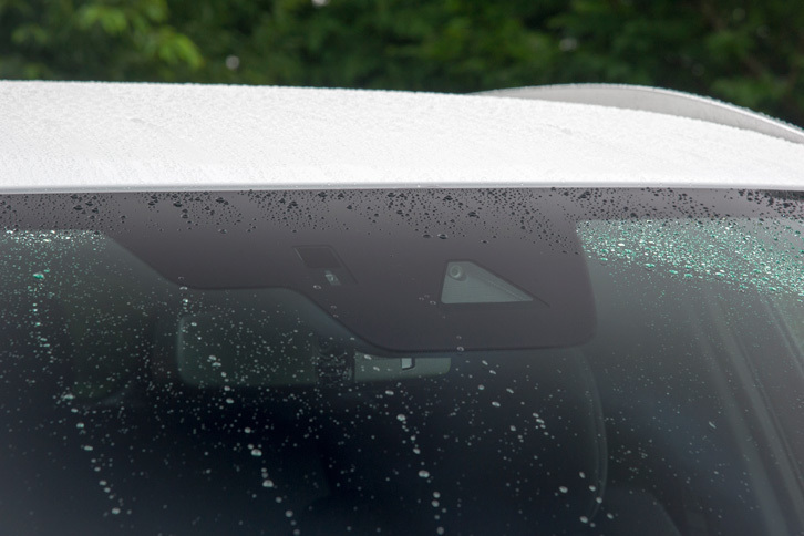 マツダCX-8 XDプロアクティブ（運転支援システムのセンサー）