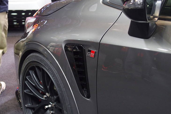 GR×GROW Design GRカローラ