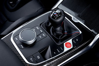 若者はマニュアルトランスミッションのクルマに乗るべきだ。乗り方ひとつで凶器にもなりうる自動車に接するときにはそれなりの儀式が必要である。