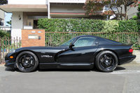 ついでにわが家の前でも記念撮影。ちなみに第3回のタイトルはティム・オブライエンの名著『本当の戦争の話をしよう』にあやかったもの。マイケル・サンデル教授の授業だと思った方、残念ながらそれは『これからの正義の話をしよう』です。“これからの”であります。