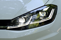 「TSIハイライン」にはLEDヘッドランプが標準で装着される。