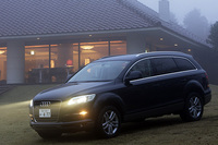 アウディQ7 4.2 FSIクワトロ(6AT/4WD)【試乗速報】