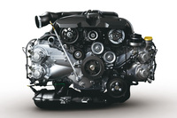 2010年の登場より、今日のスバル車に広く採用されている「FB」型エンジン。排気量2リッターの「FB20」はボア×ストローク＝84×90mmと、同排気量の「EJ」より大幅にロングストロークとなっている。