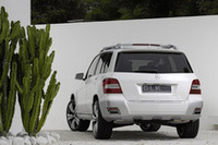 メルセデスから新型車GLKクラス【デトロイトショー08】の画像