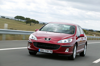 プジョー407 2.2(6MT)／3.0 V6(6AT)【海外試乗記】の画像